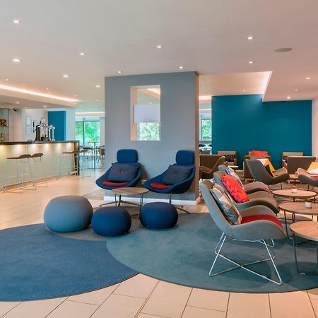 Holiday Inn Express Doncaster By Ihg Bagian luar foto