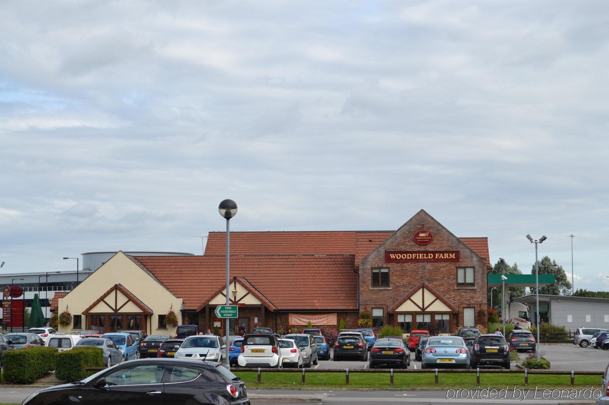 Holiday Inn Express Doncaster By Ihg Bagian luar foto