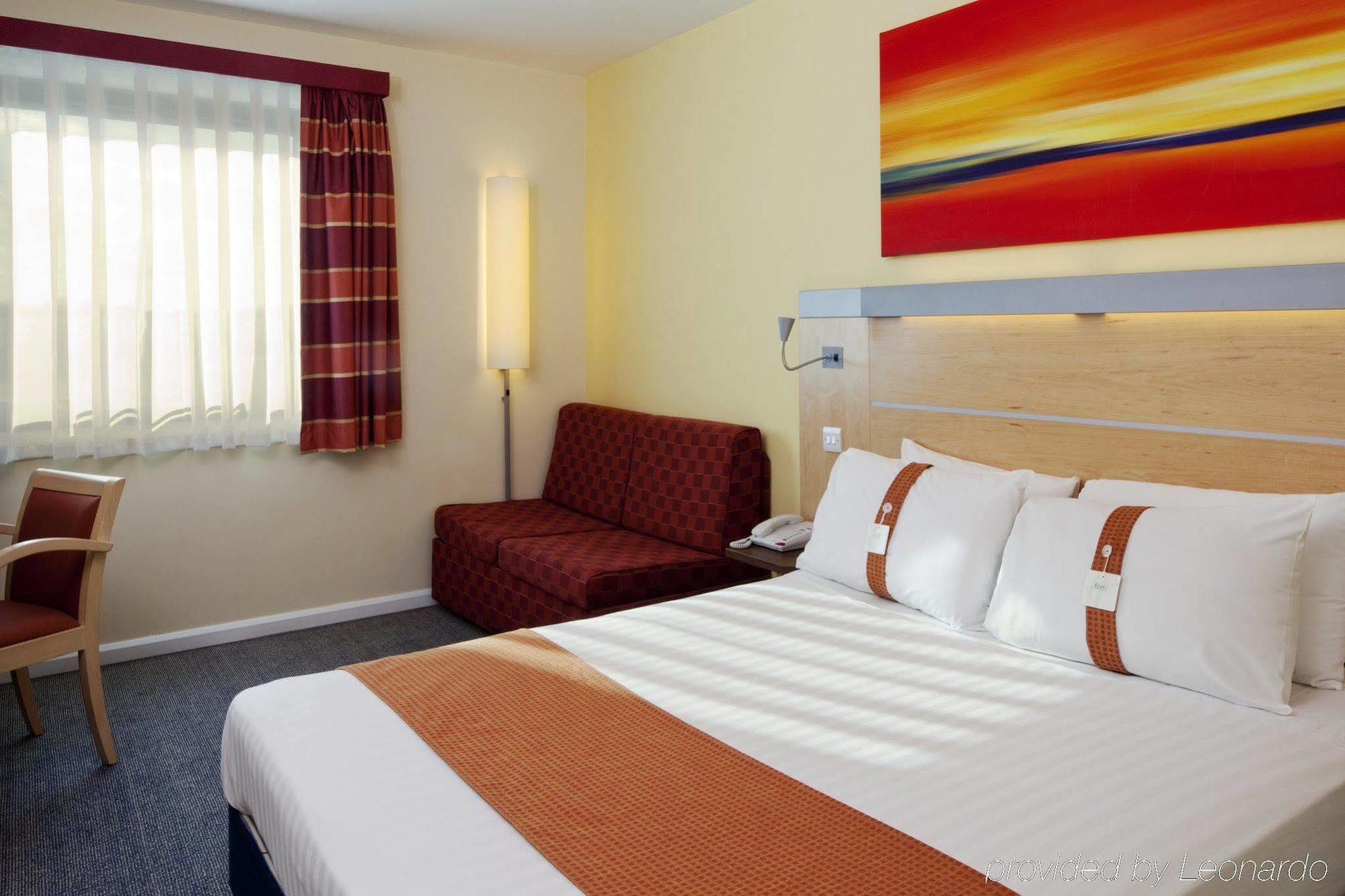 Holiday Inn Express Doncaster By Ihg Bagian luar foto