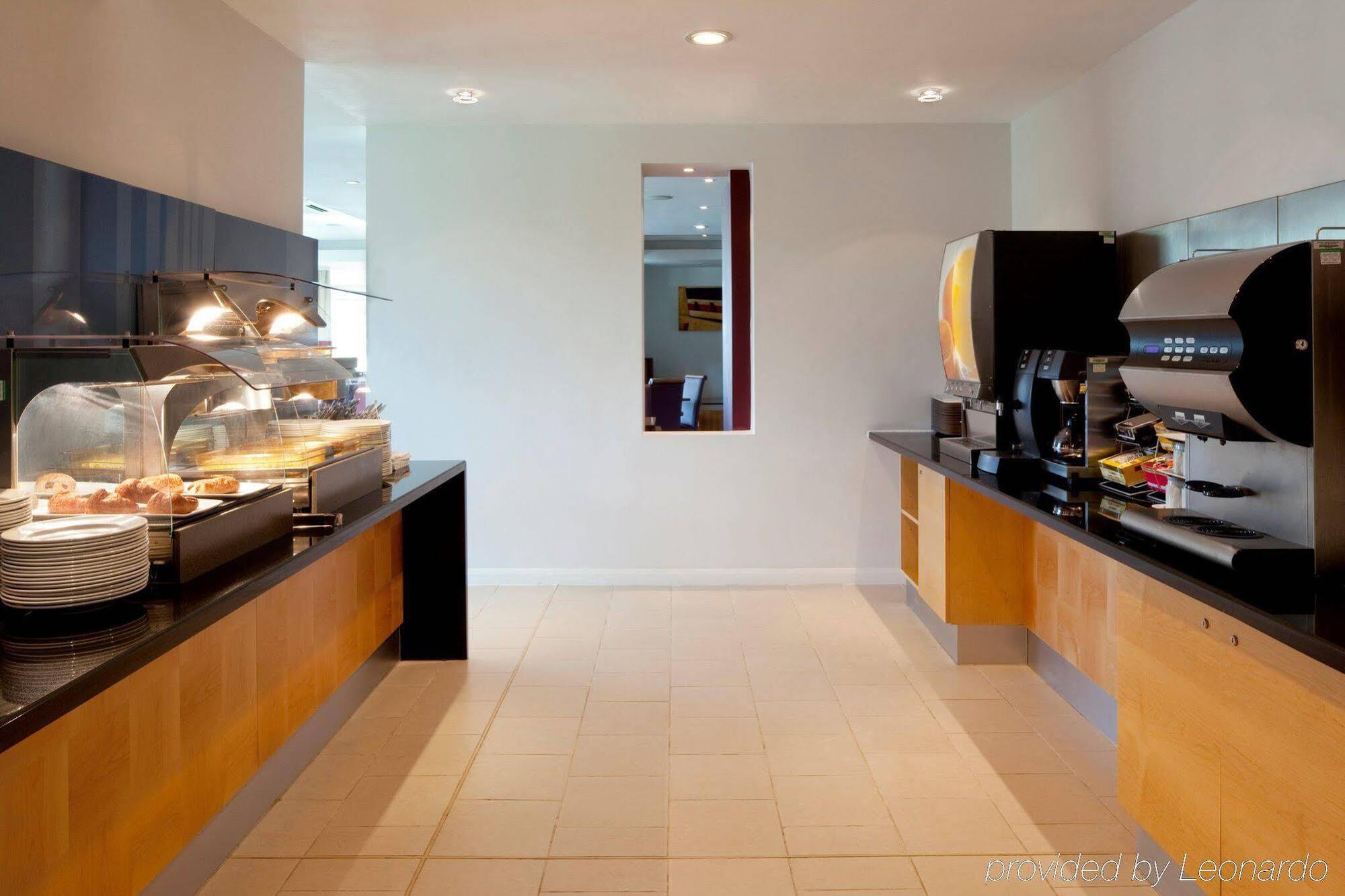 Holiday Inn Express Doncaster By Ihg Bagian luar foto